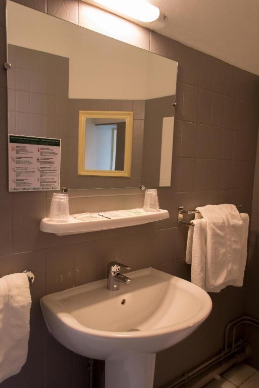 Hotel De Flandre Compiègne Zimmer foto